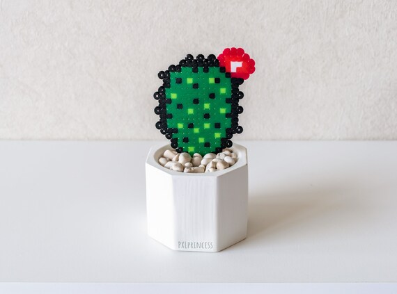 Pixel Cacti in Handmade Pot Cactus 8 Bit Artificial Succulent Potted Plant  Perler Hama Cactus Pixel Art Kawaii Japanese Garden - Etsy