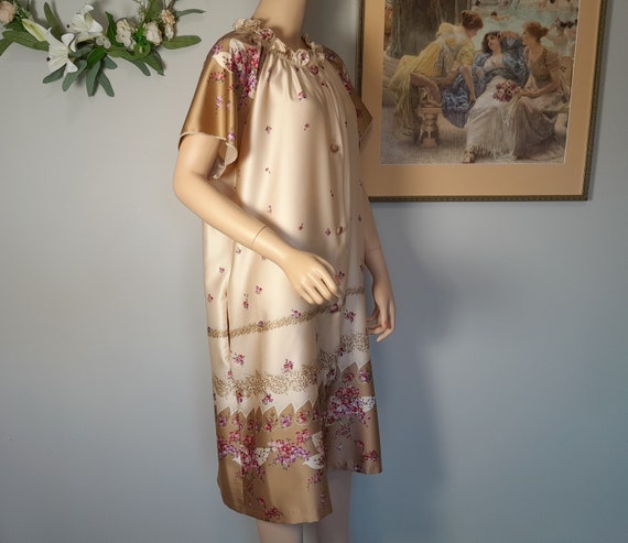 Vintage 1960's Japanese Floral Silky Dressing Gow… - image 8