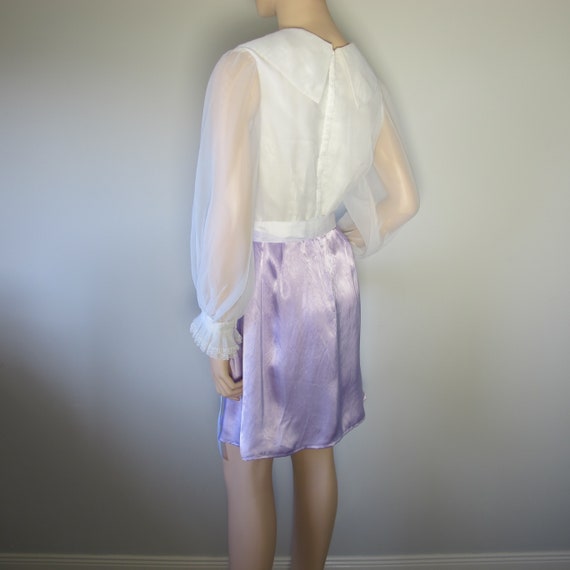 Authentic 1940s 1950s Lilac Bib Front Ruffled Nyl… - image 8