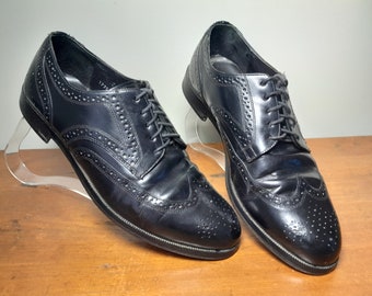 Vintage Black Leather Oxford Brogues Shoes Wingtips Mens Au. 7 Womens  Au. 9 - 10