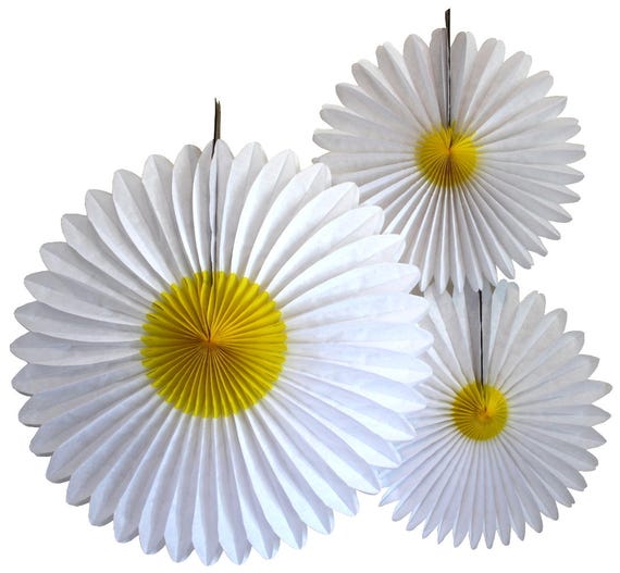 Hanging Tissue Paper Daisy Flower Decorations Set of 3 1320 Etsy