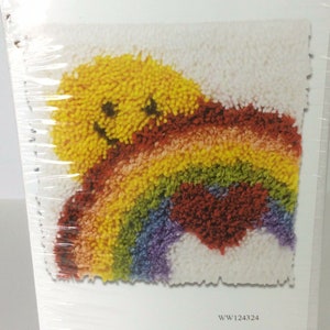 Vintage Wonderart Latch Hook Kit Sunshine Rainbow 426141