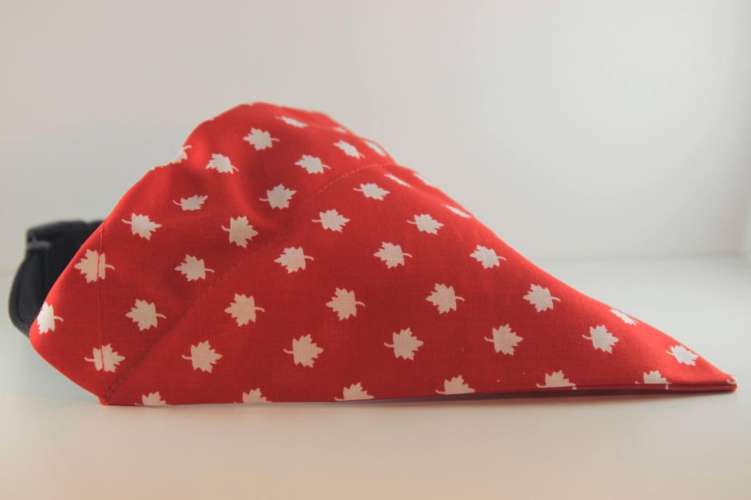 Dog Bandana / Canada Day / canadian Icons / Slip Etsy