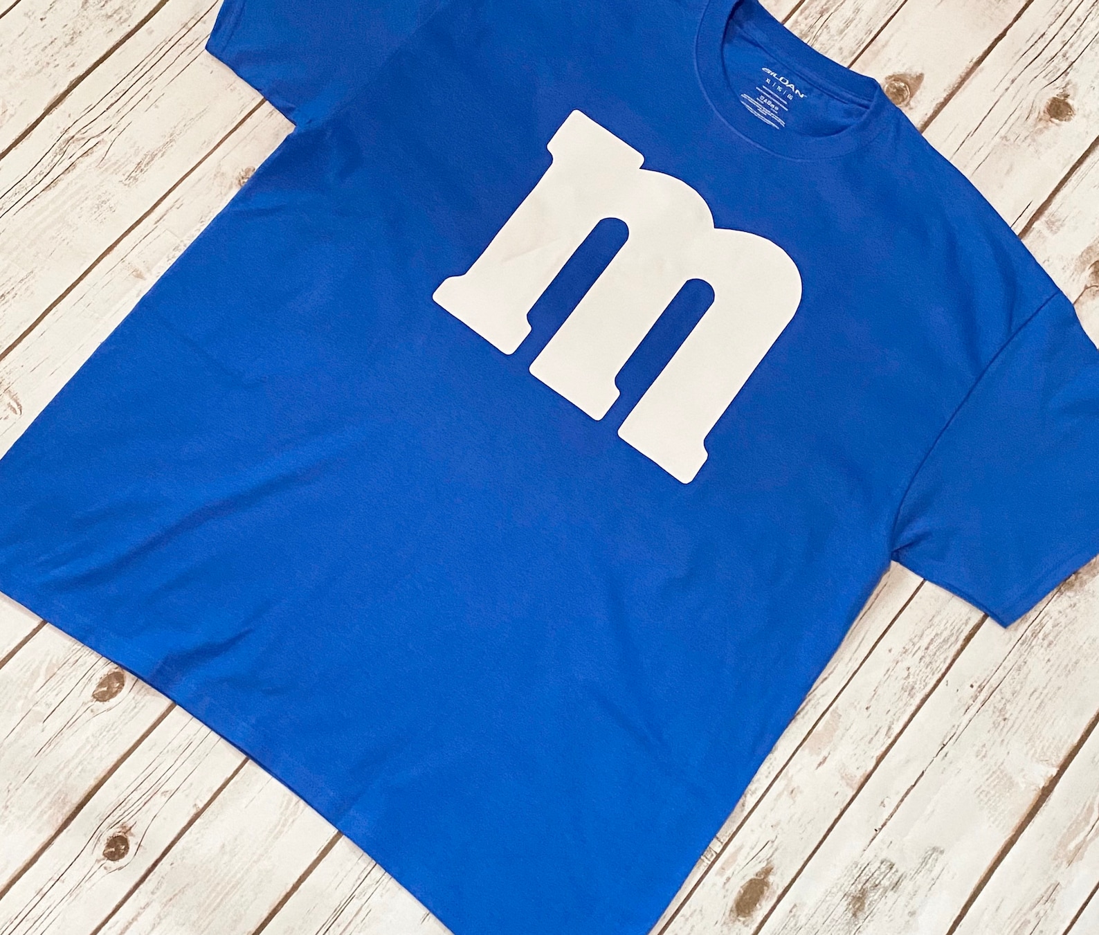 m&m shirt decal