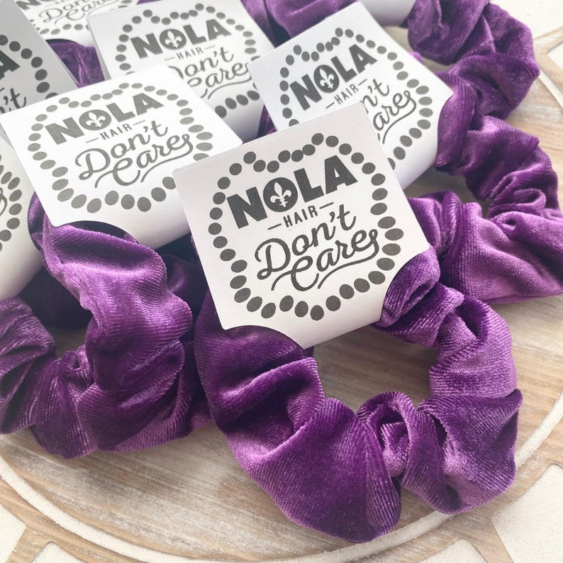 NOLA Hair Don't Care Velvet Scrunchie: Möhippa från New Orleans bild 5