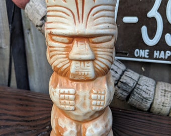 Trader Dick's tiki mug Nugget Reno Nevada peanut - great condition