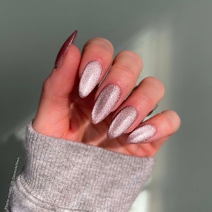 Chiffon Layer Natural Cat Eye Effect Press On Nails | Any Shape | Fake Nails | False Nails | Glue On Nails | Holiday Nails