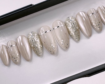 Silver Bell, Sliver Glitter Mixed with White Chrome Press On Nail | Any Shape | Fake Nails | False Nails | Glue On Nails