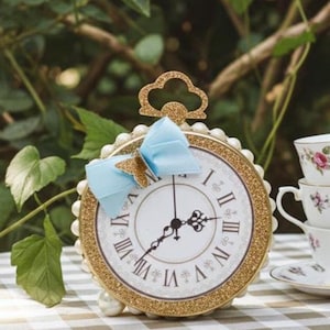 Alice in Wonderland Clock Favor Boxes: Birthday Party Table Decoration (6pcs)