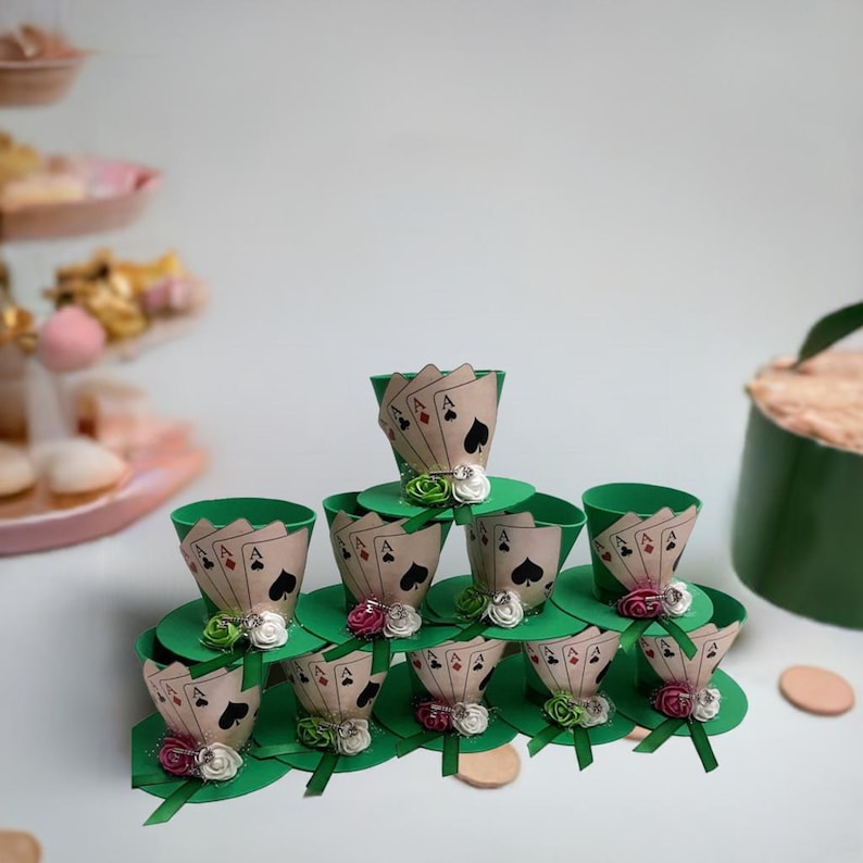 Alice in Wonderland Party Favor Boxes: Mad Hatter Tea Party Decorations 1pc image 2