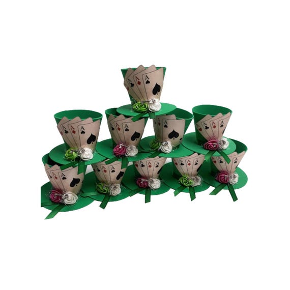 Alice in Wonderland Party Favor Boxes: Mad Hatter Tea Party Decorations 1pc