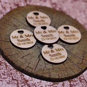 Personalised Mr and Mrs Wooden Heart Table Decorations Wedding Favours Confetti Mr Mrs Valentines Day Rustic Circles Love