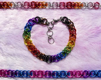 Pulsera de malla metálica / Tejido de yelmo a todo color del Orgullo / Todas las banderas del Orgullo LGBTQ+ / Hecha a pedido