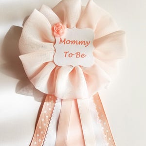 Pin de lunares rosas y blancos para futura mamá, broche de cinta para baby shower, ramillete