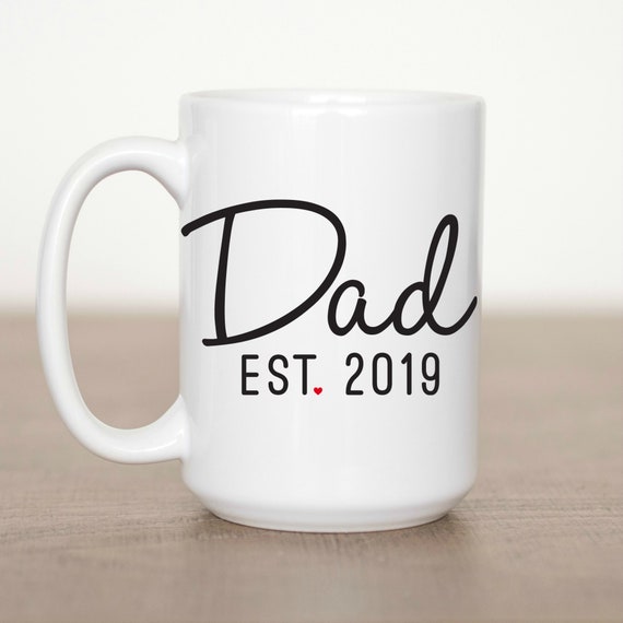 dad est 2019 mug