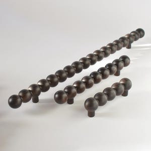 Grandes poignées en bois perlées – Poignées surdimensionnées en chêne et en frêne | Tailles personnalisées faites à la main