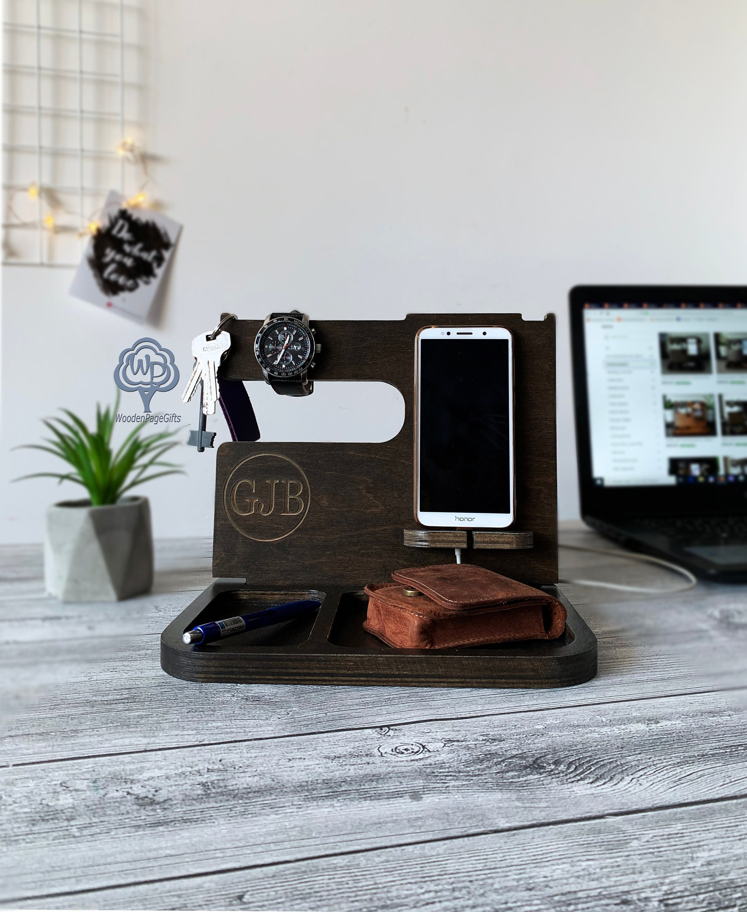 Wood docking station Docking stand Iphone Charging station Etsy