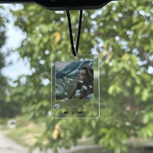Hanging Car Photo Frames Custom Gift for Mom, Car Accessories, Personalized Memorial Gifts for Mother, Car Mirror Decor, Charm gift ideas