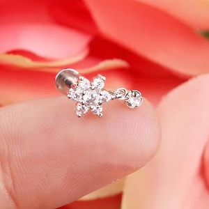 Dainty Flat Back Earring, Helix Piercing Stud, Tragus Earring, Cartilage Earring, Threaded Piercing, Labret Stud, Flower Dangle Jewelry