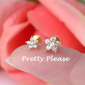 Dainty Flat Back Earring, Helix Piercing, Tragus Stud Earring, Cartilage, Conch, Threaded Piercing Jewelry , Labret Stud Sparkling Flower