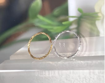 22G Sterling Silver Twist Nose Ring – Diamond-Cut Twisted Hoop, 6mm, 8mm, Gold & Silver, Nose, Helix, Cartilage Piercing Jewelry