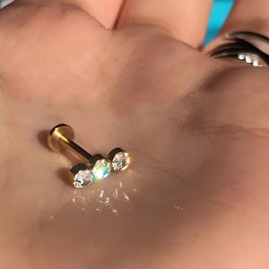 16g Flatback Stud, Tragus Earrings , Helix Piercing Jewellery, Labret Stud, Conch Earrings, Cartilage, Internally Threaded, Trinity Bar