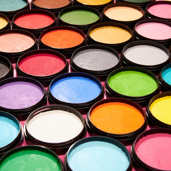 Pro Face Paint Cake Pots van Moon Creations - 36g - Verkrijgbaar in 40 kleuren!