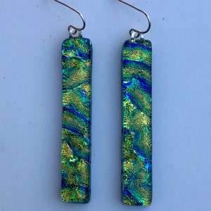 Green Ripple Dichroic Fused Glass Earrings with Solid Sterling Silver Ear Wires zdjęcie 9