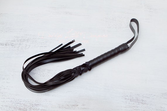 Pretty Black BDSM Whip Flogger With Goth Bows for Bondage - Gothic Sub,  ABDL, Femdom Sissy, Kinky Sex Toys, Fetish Gear, Freak - Mature
