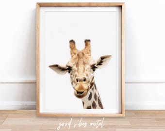 Giraffe Print, Giraffe Wall Art, Safari Nursery Decor, Giraffe Art, Safari Giraffe Art Print, Nursery Animal Print, Printable Animal