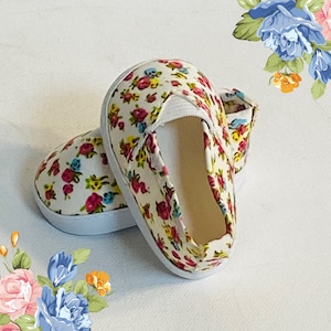 Floral Shoes for Dolls, Slip on Shoes , Shoes for 18 inch Dolls, Girl Doll Shoes, Doll Accessories