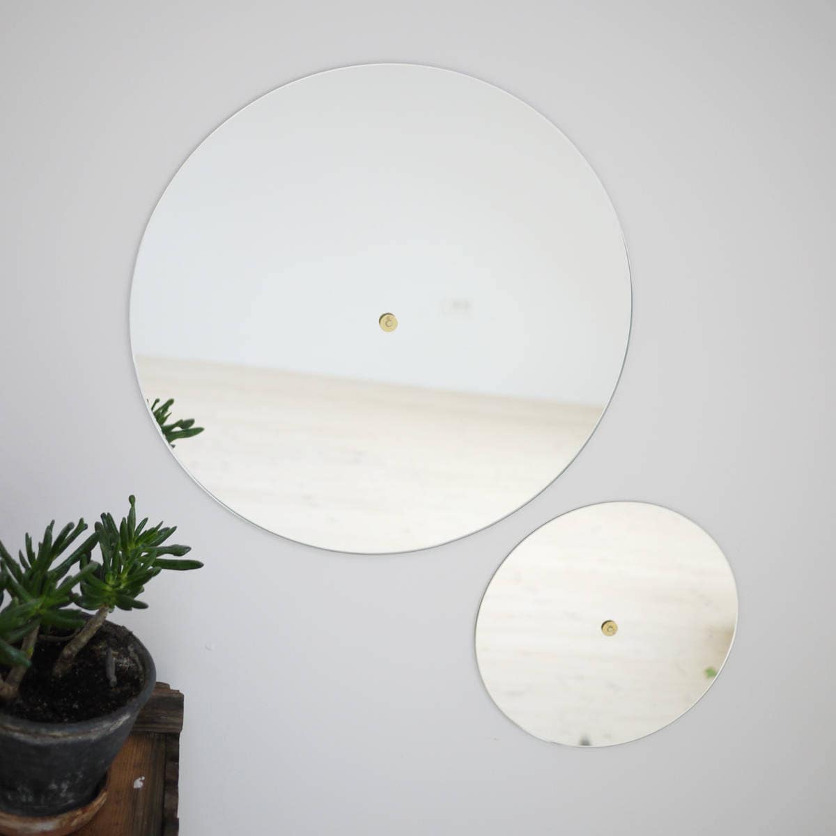 ROUND WALL MIRROR Brass // Medium Size Wall Decor Etsy