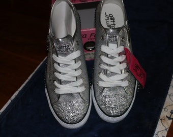 Gotta Flurt Glittery Glamorous Sneakers. NEW