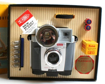 Kodak Brownie Flashmite 20 Outfit neu In Box