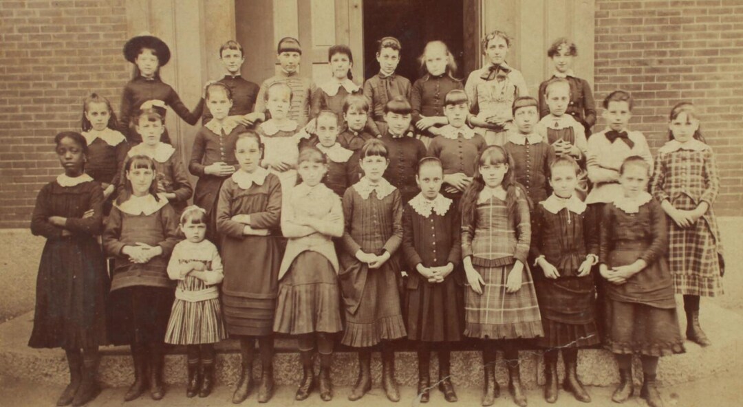 Girls School Class Photo. Cabinet Card, 1900-20. 8x10 Frame W/mat. - Etsy