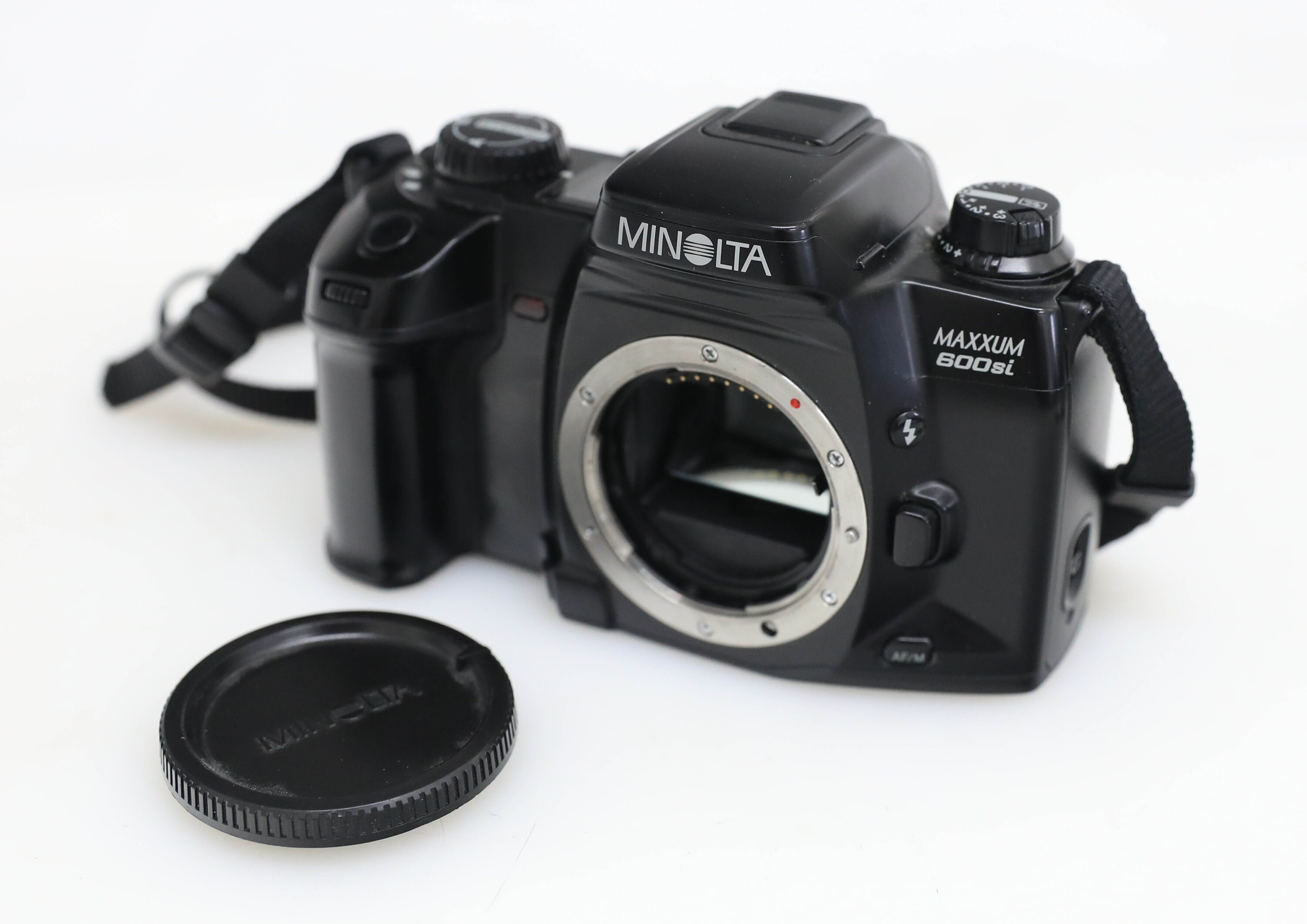 MINOLTA フィルムカメラ ミノルタ Maxxum 600si 35 mm フィルムカメラ（28-100 mm および 70