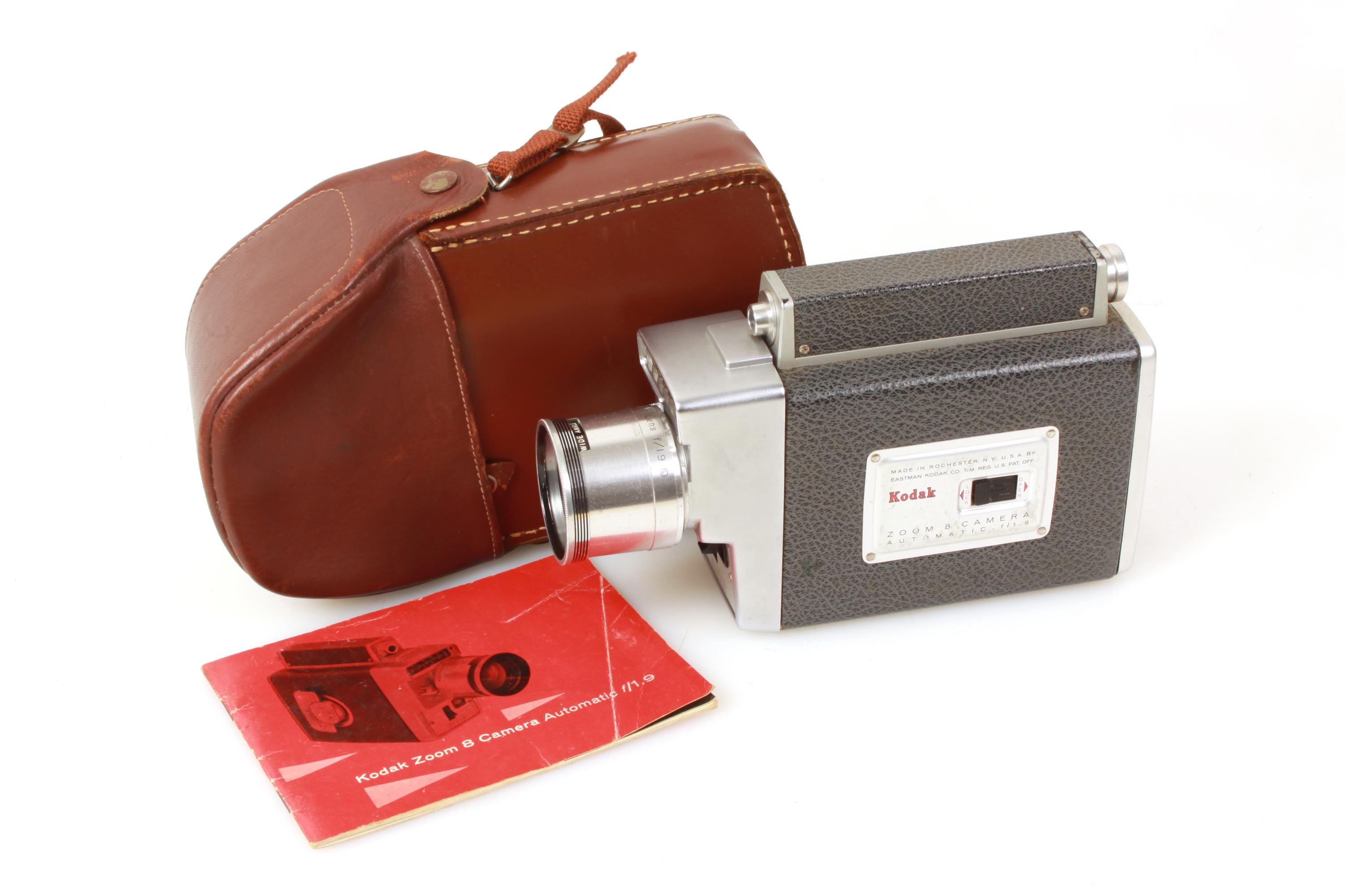 zuum  Kodak Zoom 8 Vintage Movie Camera W/ Leather Case & Manual