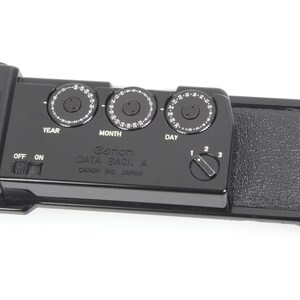 キャノン A-1 とレンズとDATA BACK付き キャノン A-1 とレンズとDATA BACK付き キャノン A-1 とレンズとDATA