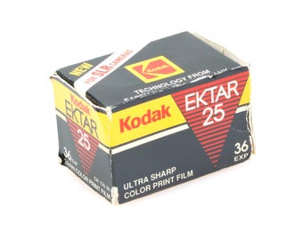 コダック コダクローム 64 ISO 36 EXP 35 mm カラースライドフィルム