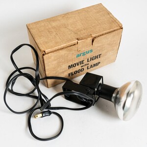 Argus Model 745 Movie / Video Light Head w/ Working Westinghouse Bulb