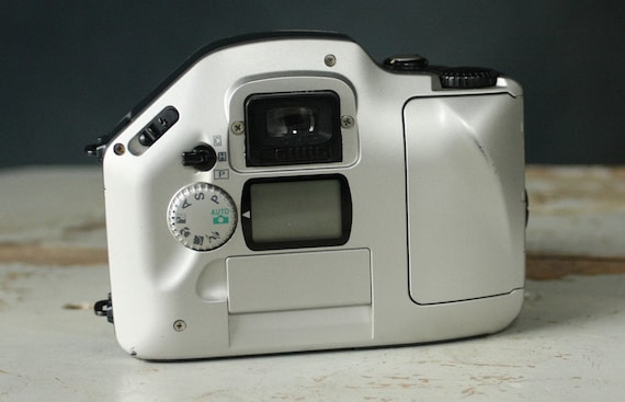 Nikon Pronea S APSフィルムカメラ（30-60mmレンズ、期限切れフィルム