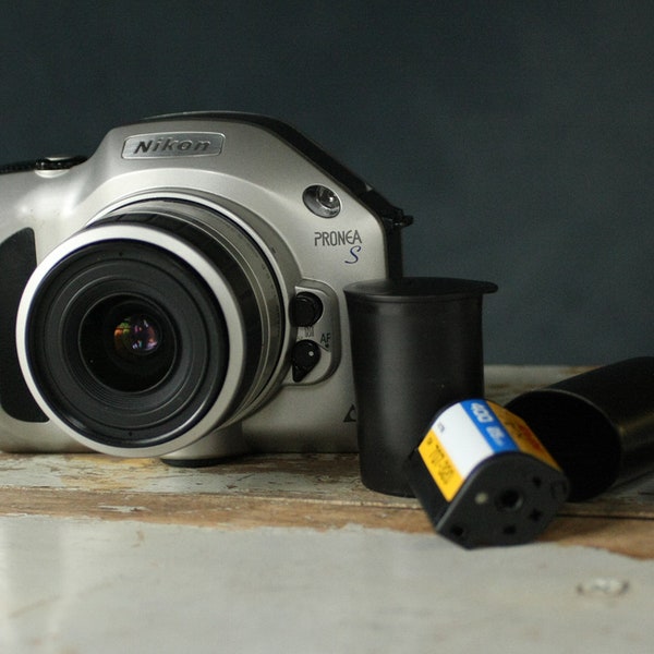 Nikon Pronea S APS Film Camera w/ 30-60mm F4-5.6 Lens & 2 Expired Rolls of Film