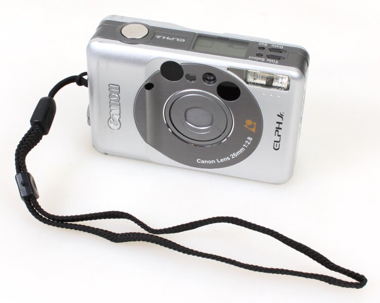 Canon ELPH Jr Point + Shoot Film Camera w/26mm Lens & Case, Silver