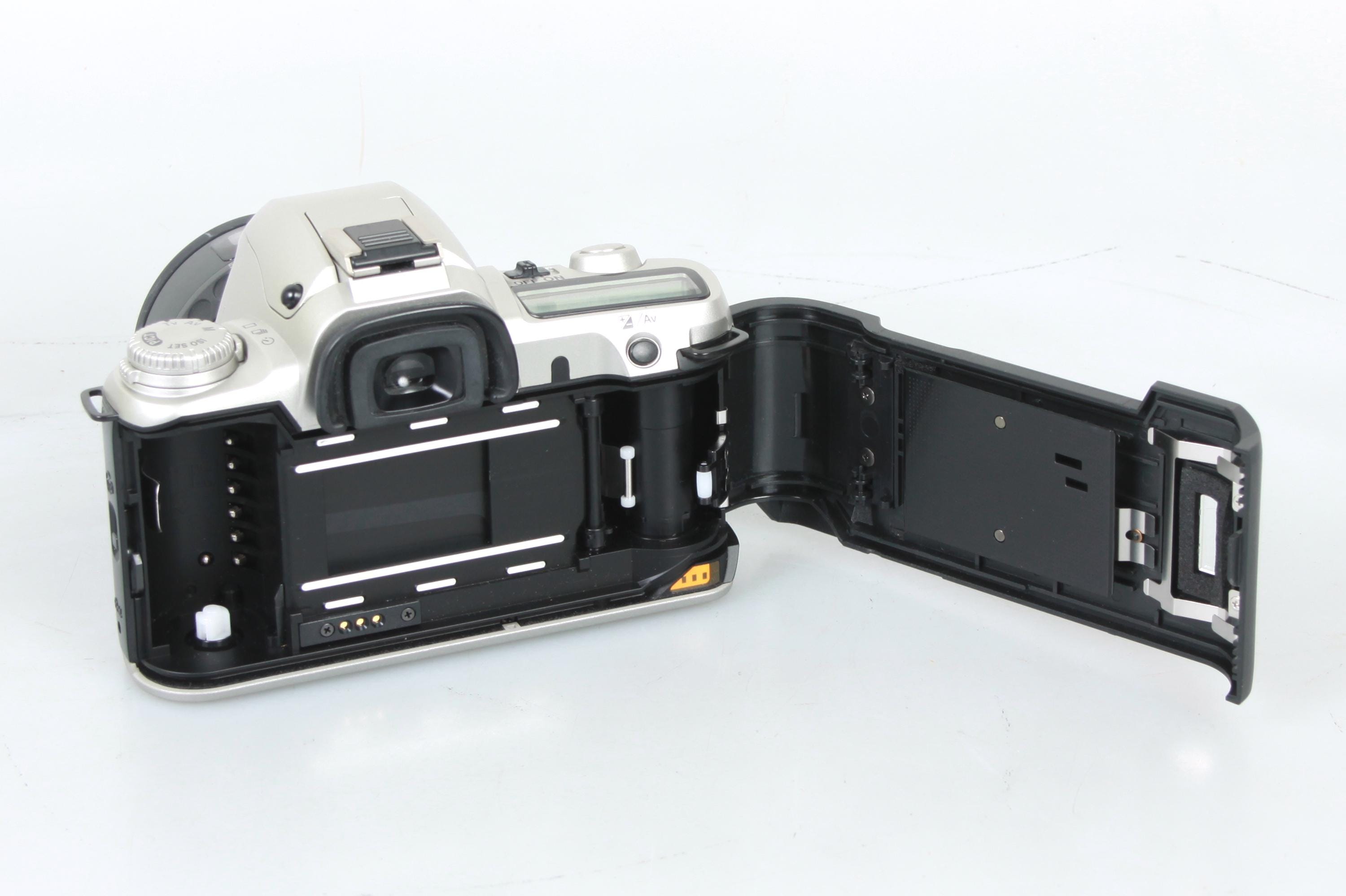 PENTAX 一眼レフカメラ 50mmレンズ付き ペンタックス ZX-50 35 mm 一眼レフフィルムカメラ & 35-80 mm ズーム