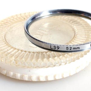 Nikon 52mm L39 FILTER IN CASE