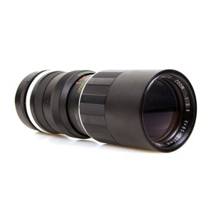 Nikon F 85-205mm F/3.8 Manual Zoom Lens
