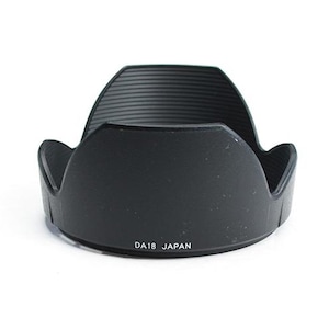 Tamron Da18-zonnekap