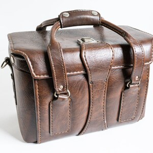 Vintage Brown Hard Camera Case w/ Carry Handle