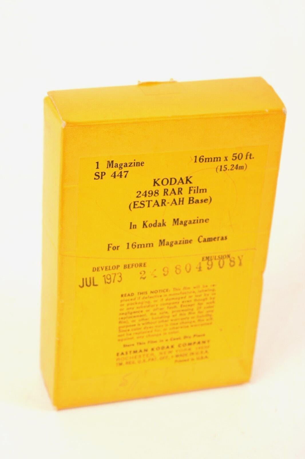 Film 16mm Kodak Eastman Type 7224 - Périme Collectionneur - Jamais Ouvert - Boîte Abîmée