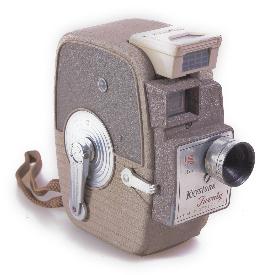 8mmカメラ 8mm Cine Movie Camera Vintage W/strap - Etsy Israel